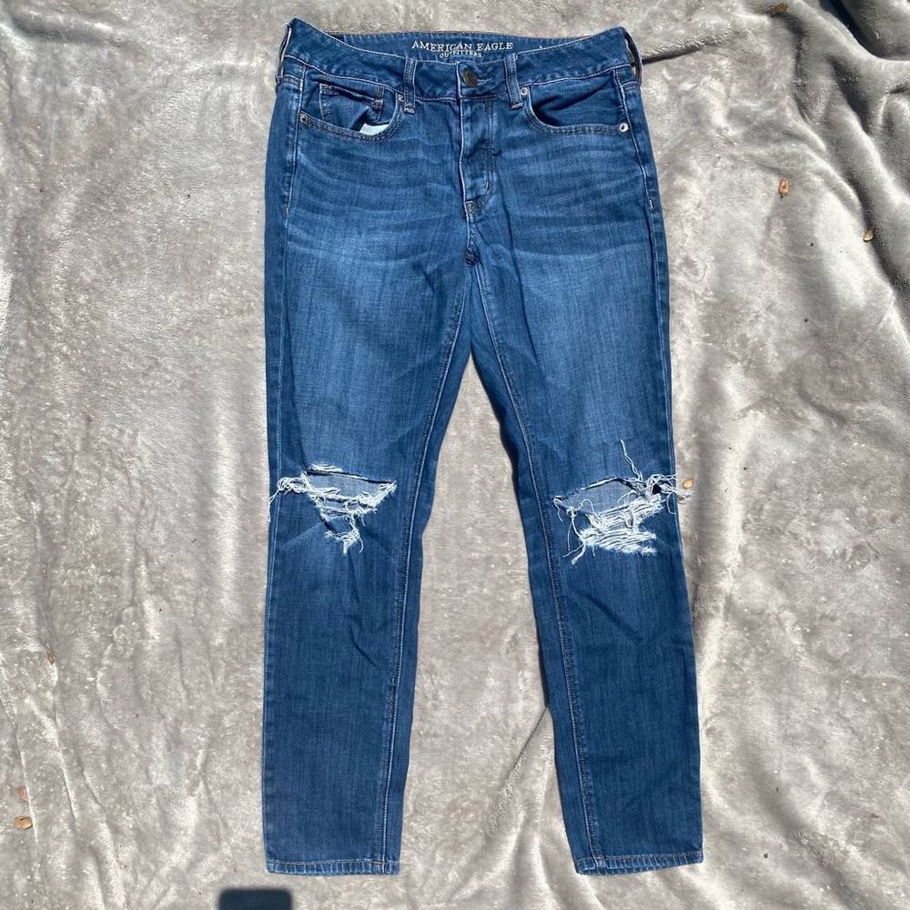 AMERICAN EAGLE BOYFRIEND JEANS
